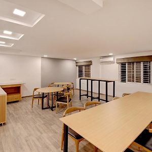 Townhouse Siri Residency